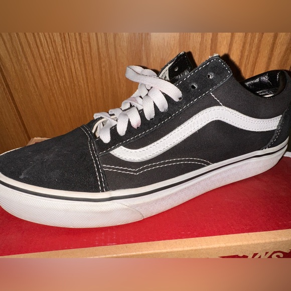 Worn Old Skool Vans - Picture 2 of 4